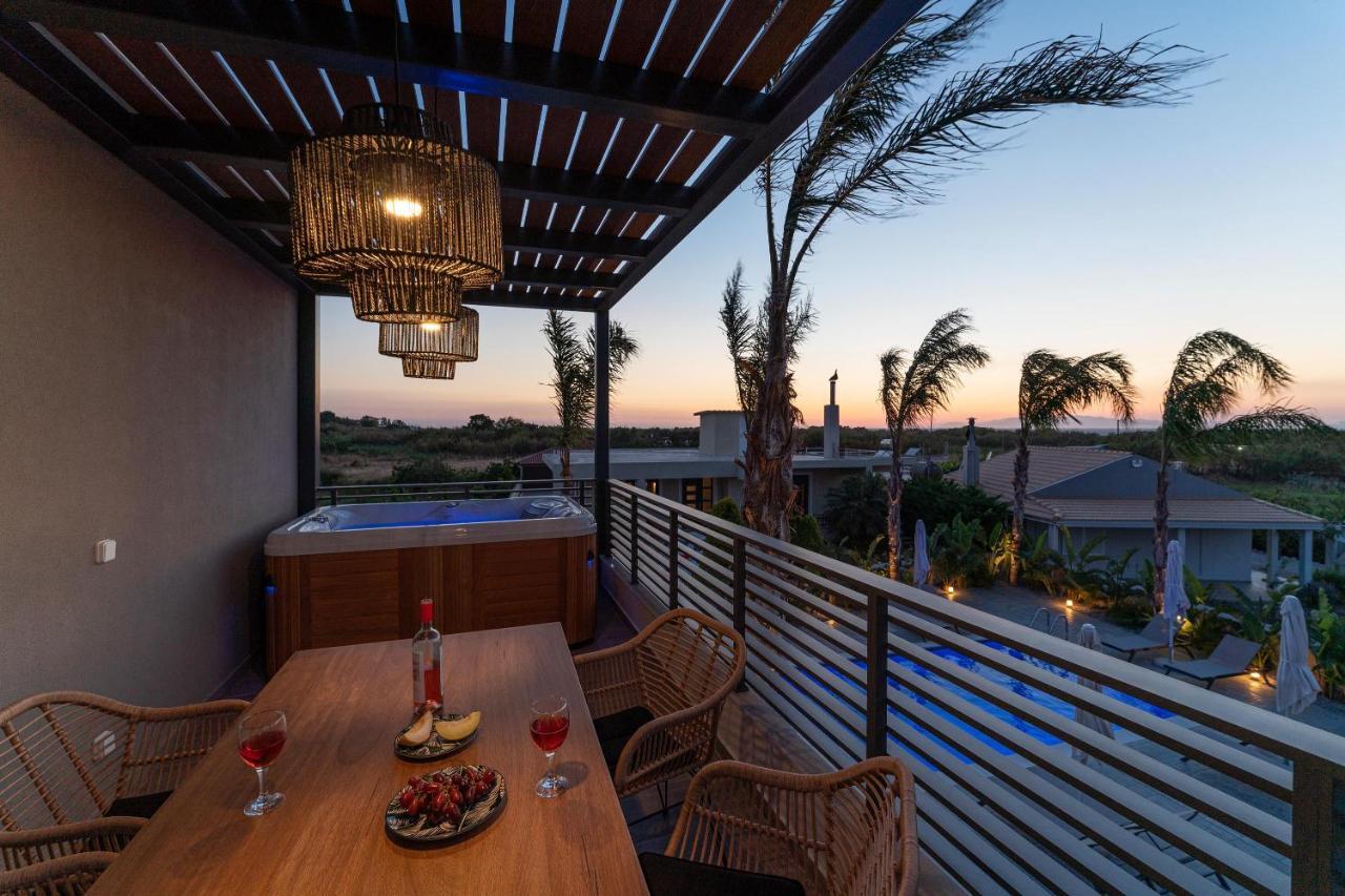 Palmeral Luxury Suites クレマスティ エクステリア 写真